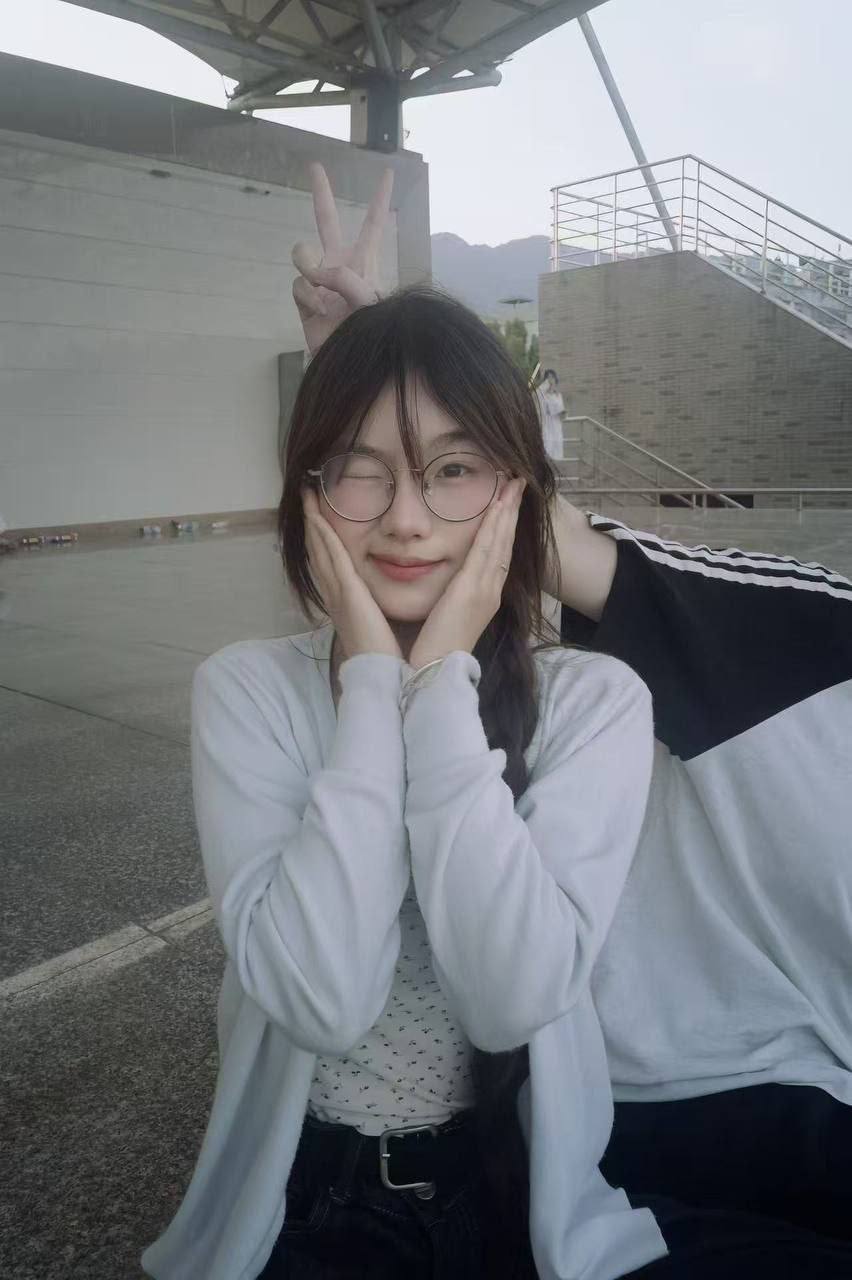 少女感、清纯、甜美、制服诱惑（湖南省、长沙市）资料图片第 11 张