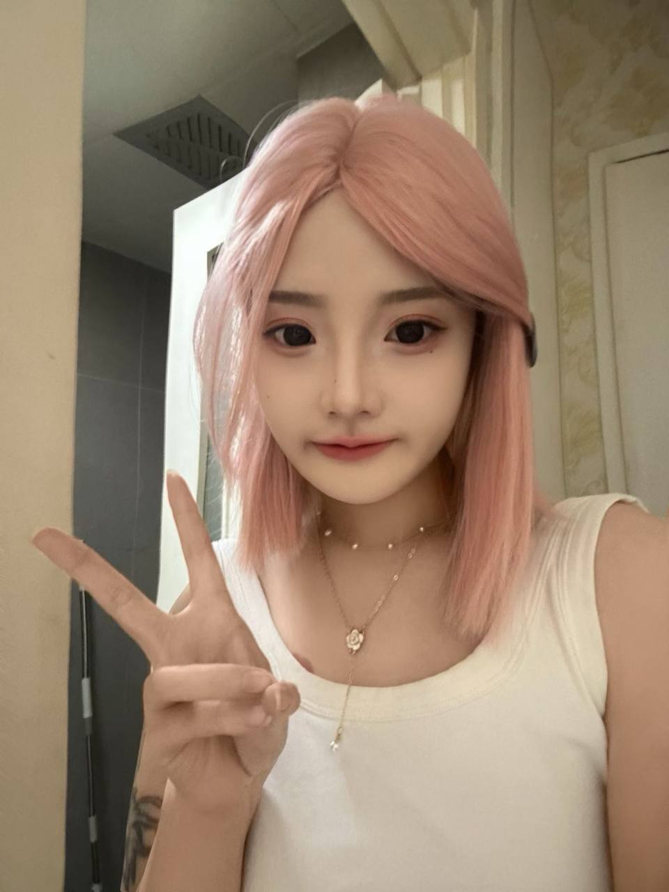 纯情少女、胸大活好、热情耐心