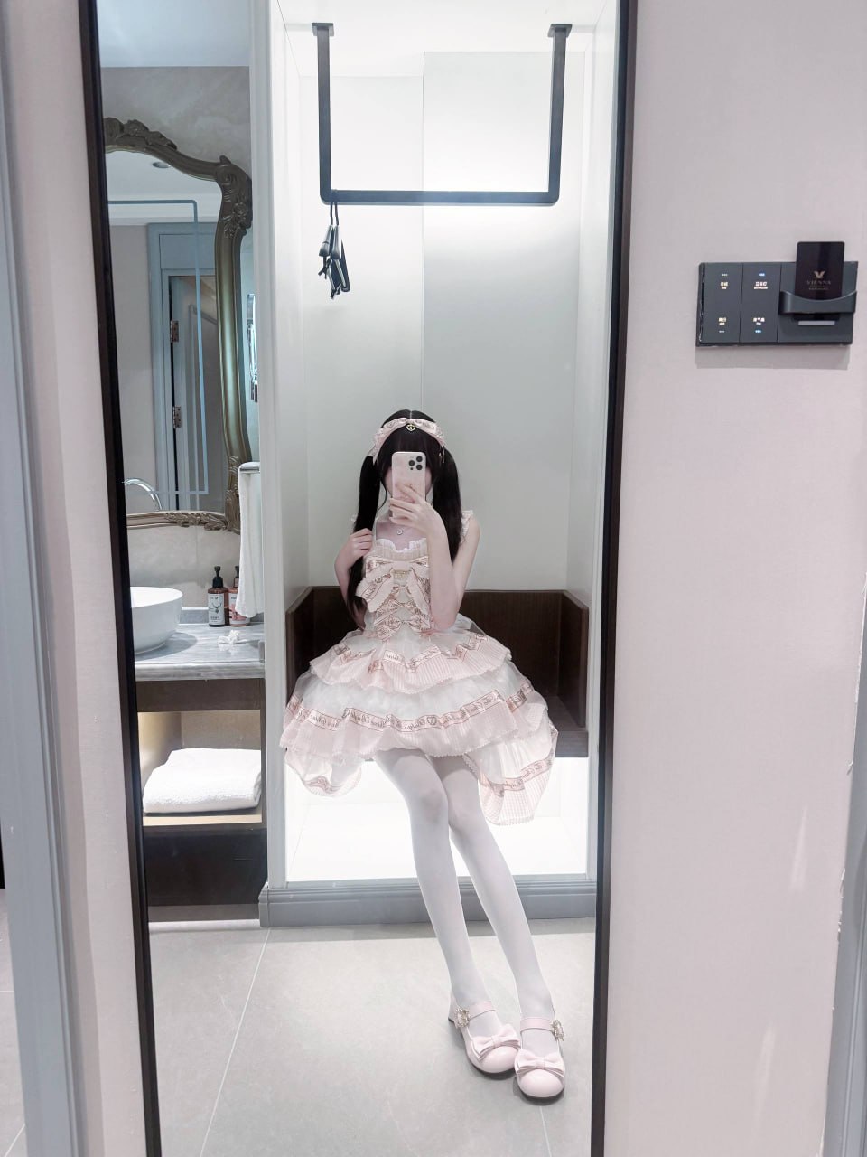 丝袜、制服风、少女感（广东省、深圳市）资料图片第 3 张