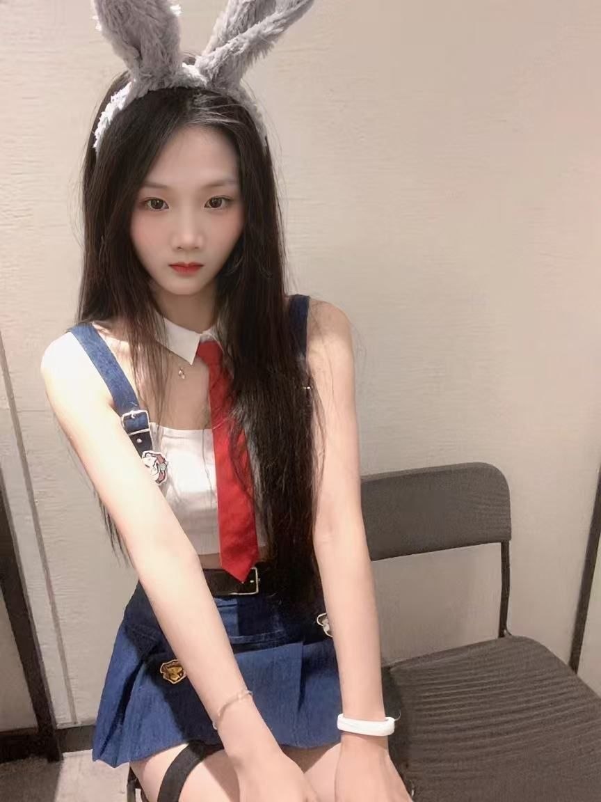御姐、激情爱爱、情趣丝袜（广东省、广州市）资料图片第 4 张