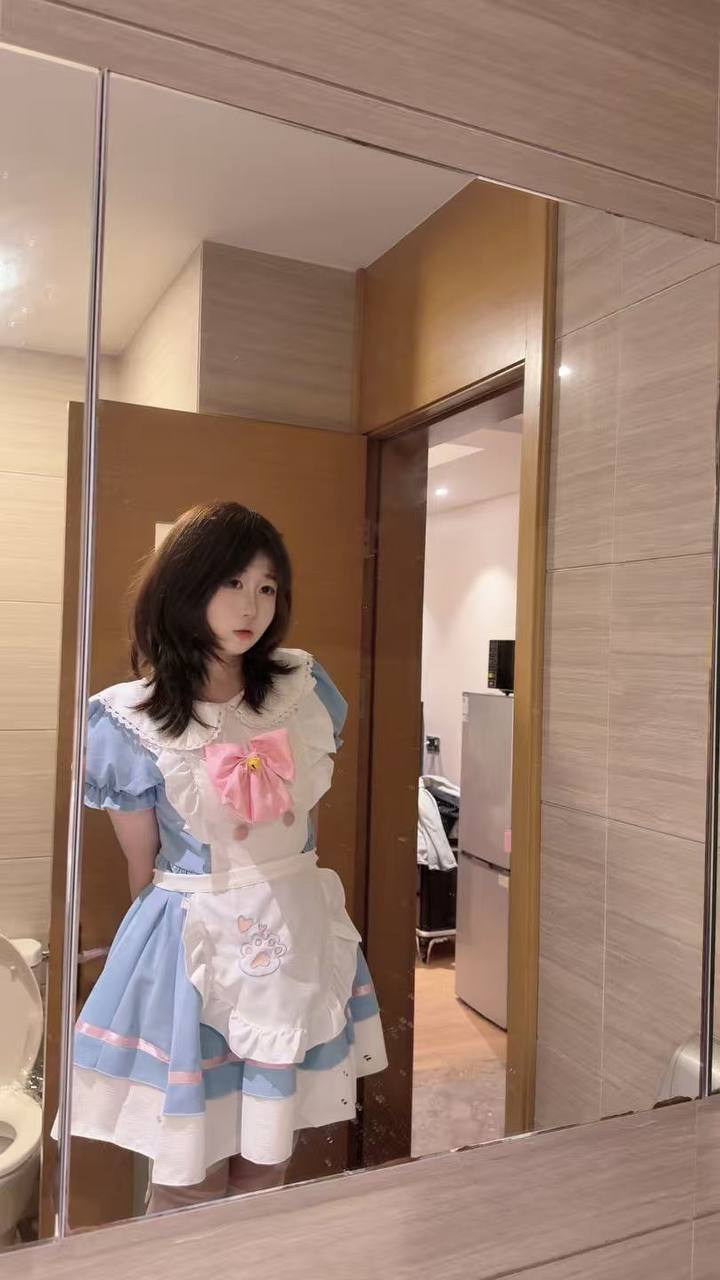 制服诱惑、温柔服务、清纯、甜美（云南省、昆明市）资料图片第 5 张
