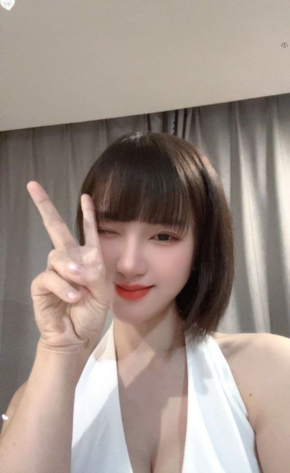 臀推、漫游、清纯