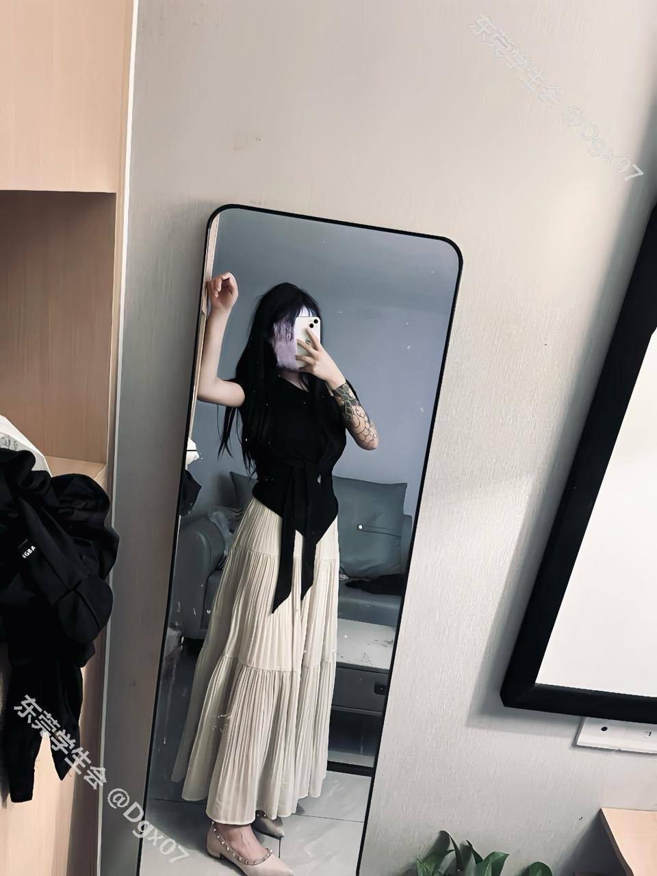 少女感、黑丝、人照一致