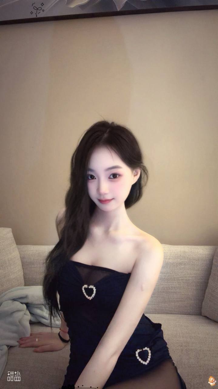 少女感、前凸后翘、声甜