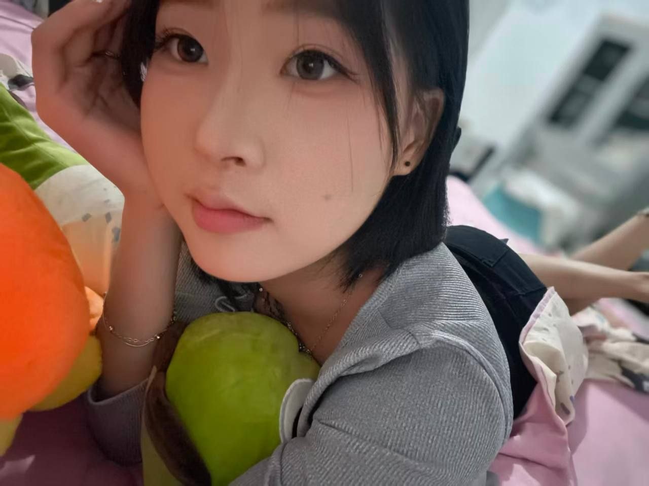 制服丝袜、三点粉、清纯（湖南省、长沙市）资料图片第 1 张