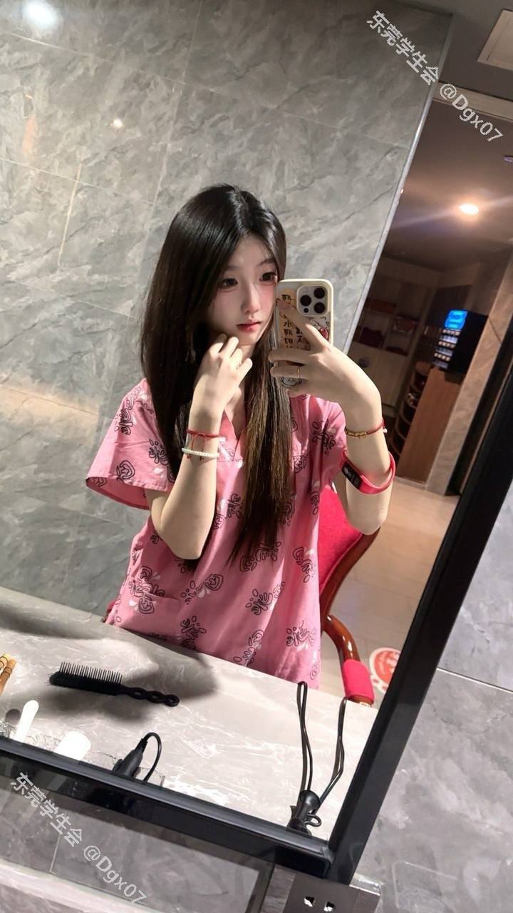 少女感、粉嫩、高跟丝袜、配合度高（东莞市、广东省）资料图片第 1 张