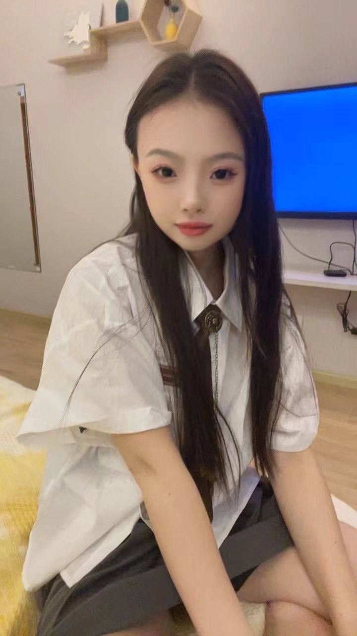 高跟、丝袜制服、清纯