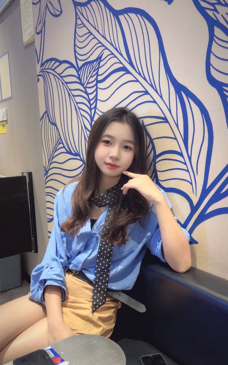 少女感、三点粉嫩、皮肤雪白、制服诱惑（杭州市、浙江省）资料图片第 1 张
