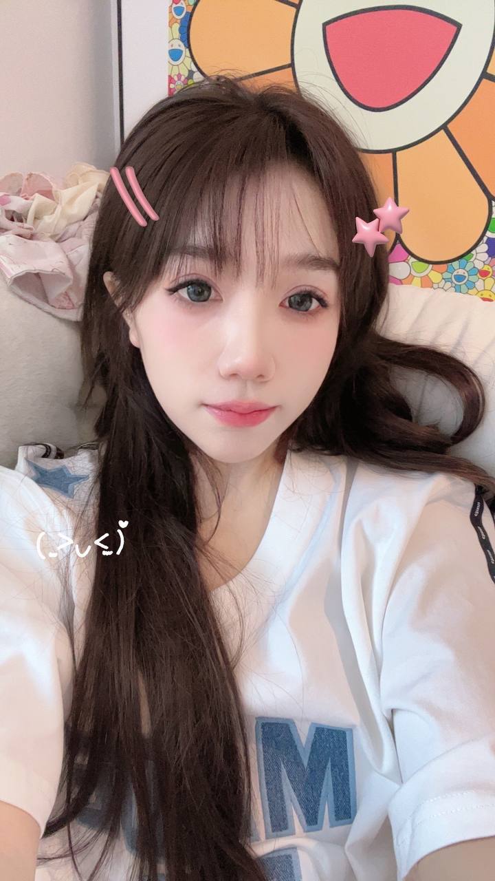 少女感、可夜、00后、清纯