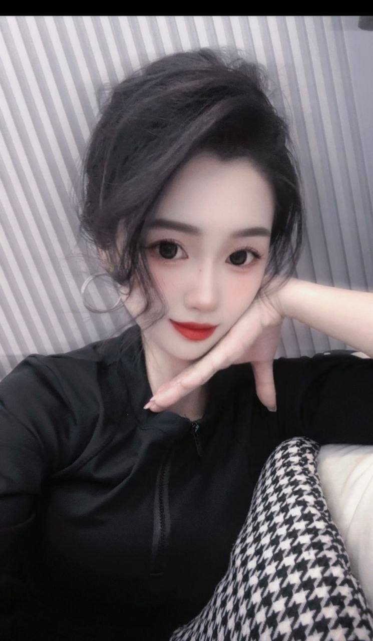 敏感多水、丝袜制服、服务配合、温柔善良（广东省、深圳市）资料图片第 4 张