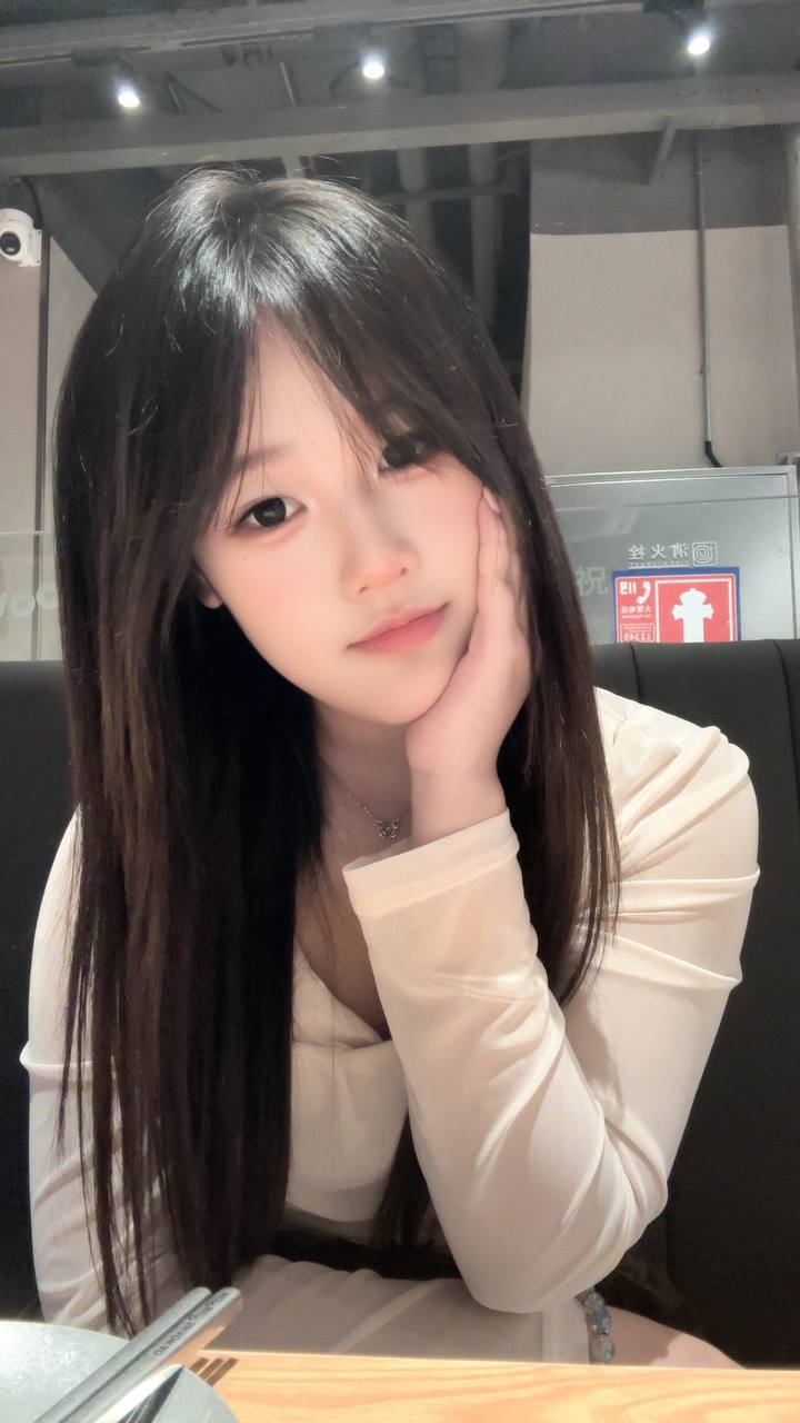 少女感、制服诱惑、清纯、甜美