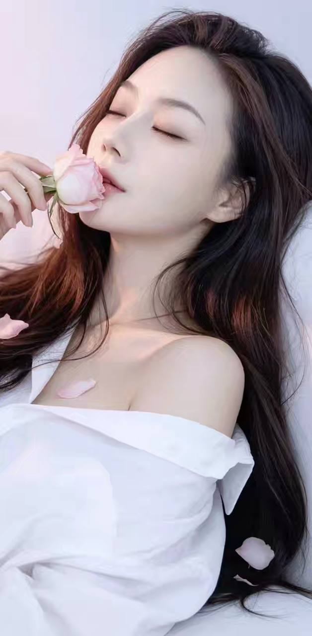 活泼开朗、皮肤嫩滑、清纯（内蒙古自治区、呼和浩特市）资料图片第 4 张
