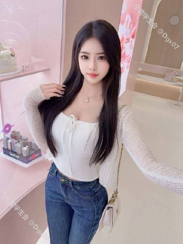 少女感、性感、童真、清纯