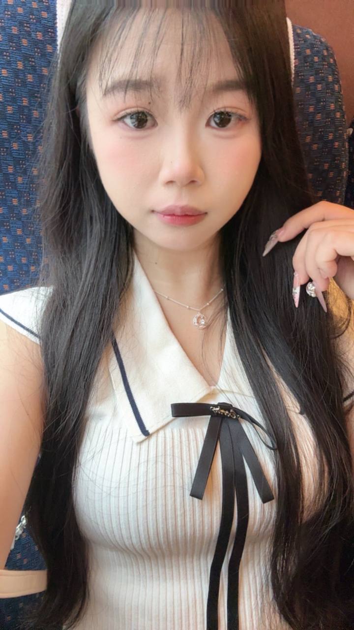 乖宝宝、制服丝袜、温柔耐心、激情爱爱
