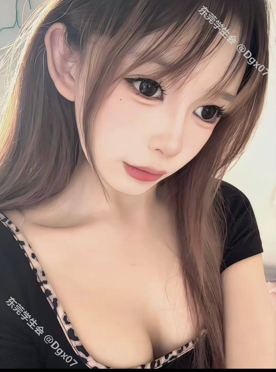 长腿细腰、热情主动、丝袜高跟、姿势配合（东莞市、广东省）资料图片第 3 张