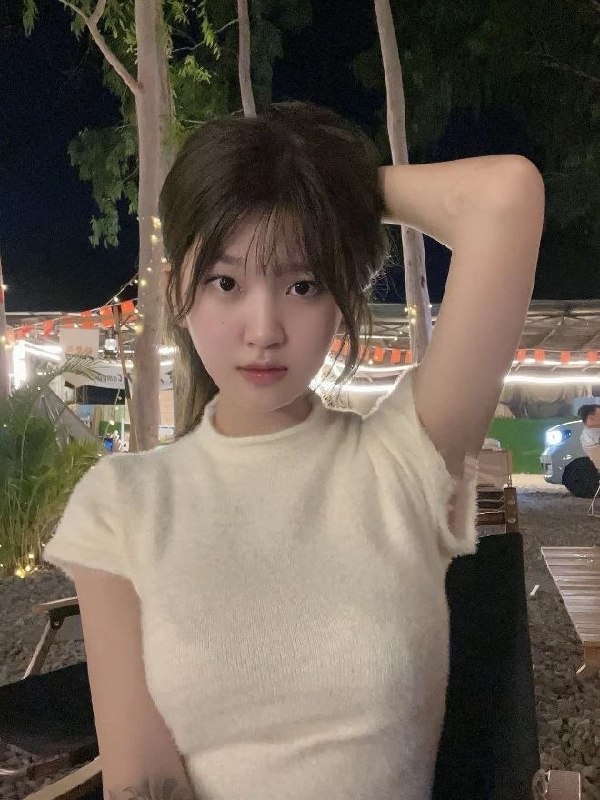 69、丝袜制服、清纯（广东省、深圳市）资料图片第 3 张