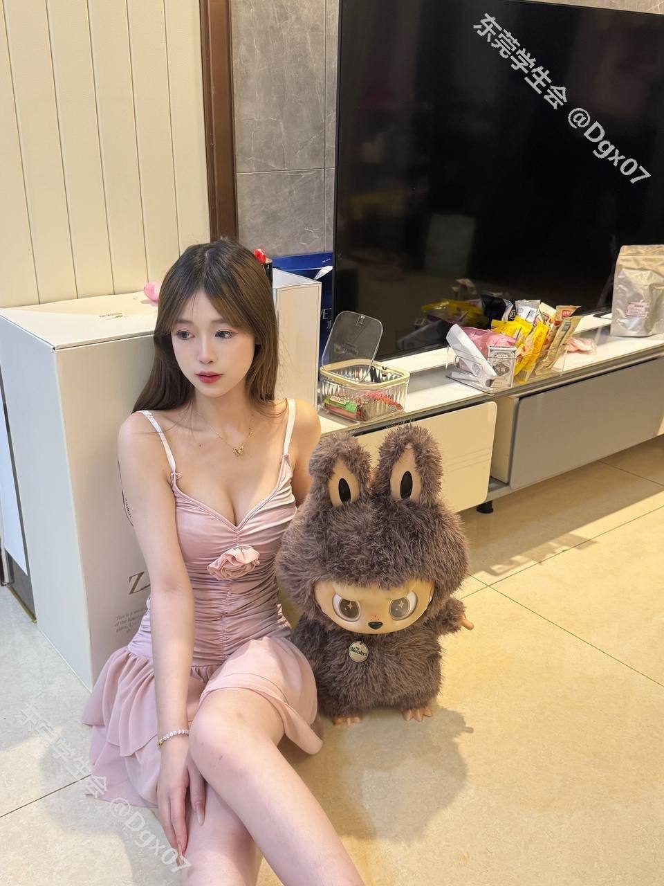 甜美、白皙、粉嫩（东莞市、广东省）资料图片第 4 张