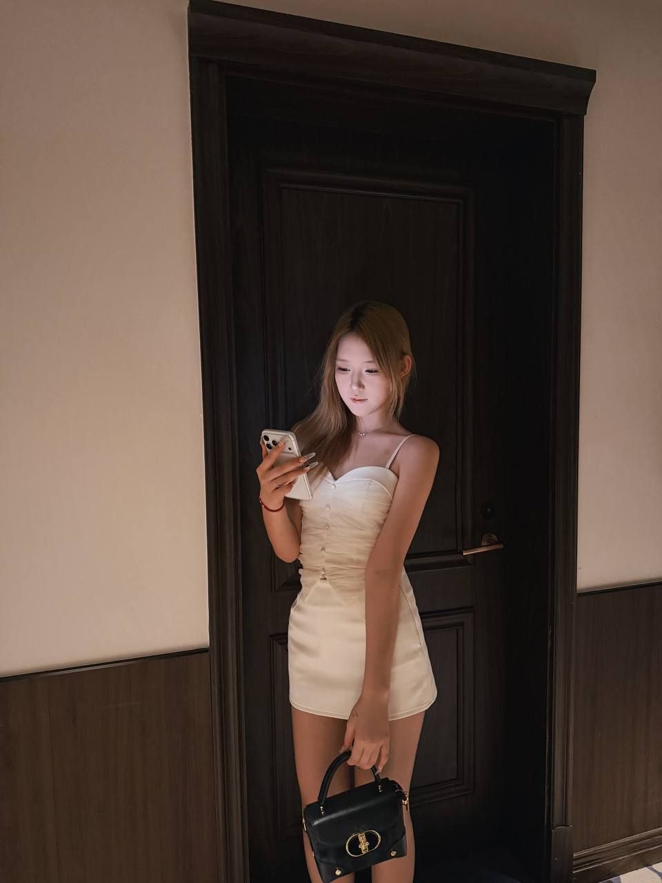 大长腿、少女感、刚下海