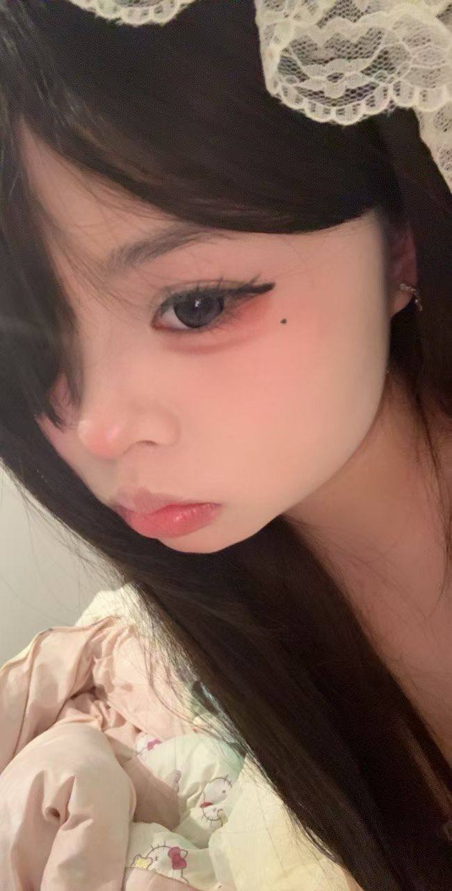 少女感、蛇纹、清纯、甜美