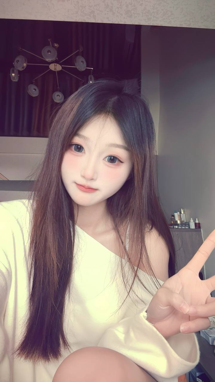 服务系、少女感、制服诱惑