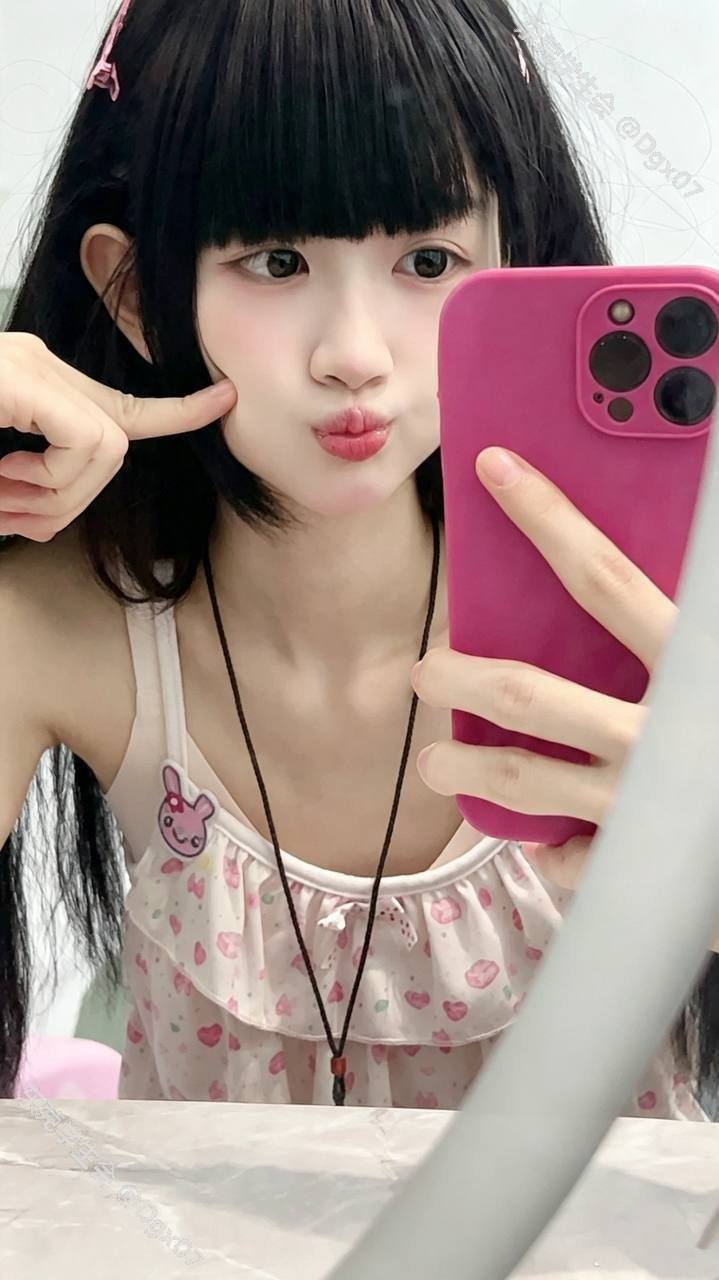 清纯可爱、高颜值、高情商