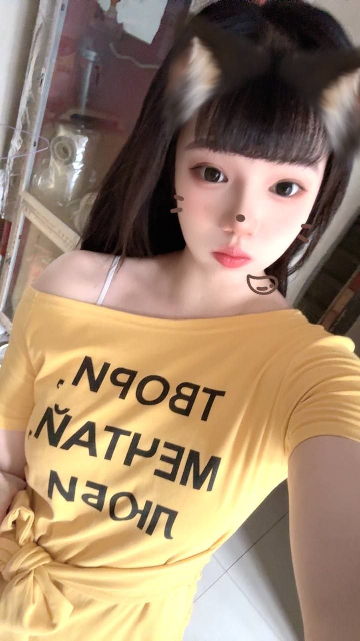制服风、清纯、甜美、温柔（南京市、江苏省）资料图片第 1 张