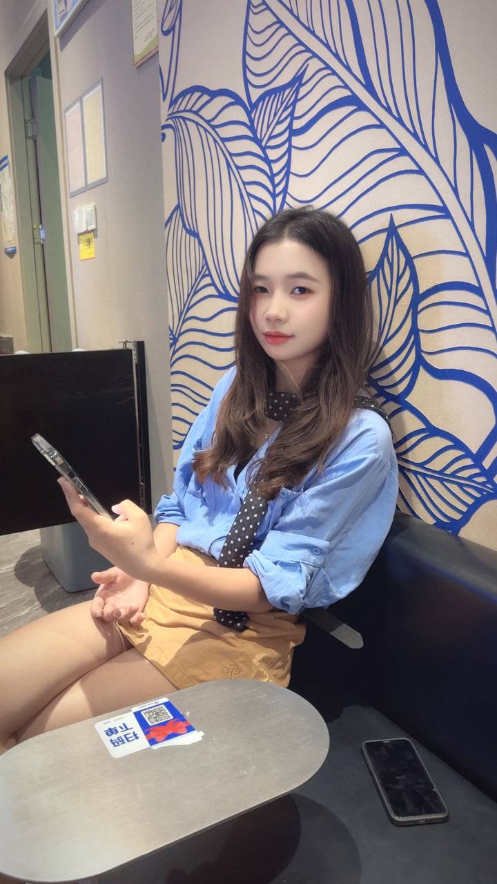 少女感、三点粉嫩、皮肤雪白、制服诱惑（杭州市、浙江省）资料图片第 2 张