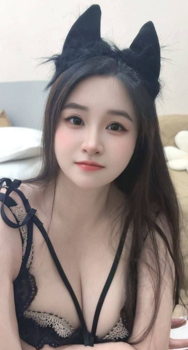 温柔、清纯、甜美