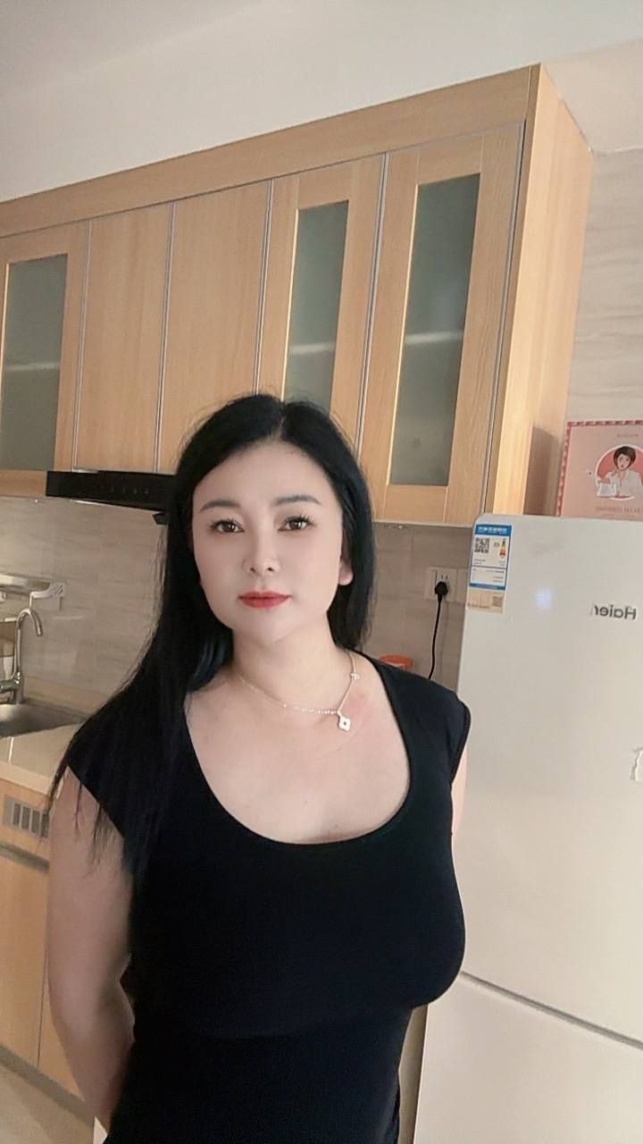 清纯、甜美、温柔