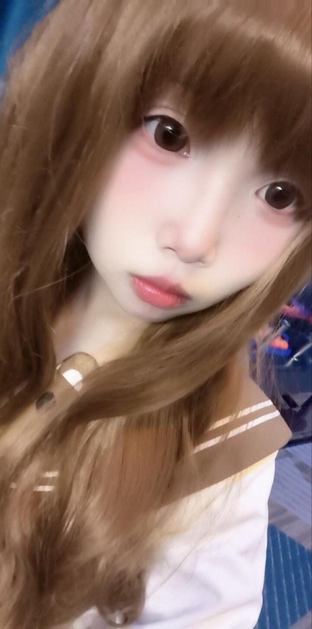 少女、排骨精、感觉车、态度车（四川省、成都市）资料图片第 2 张