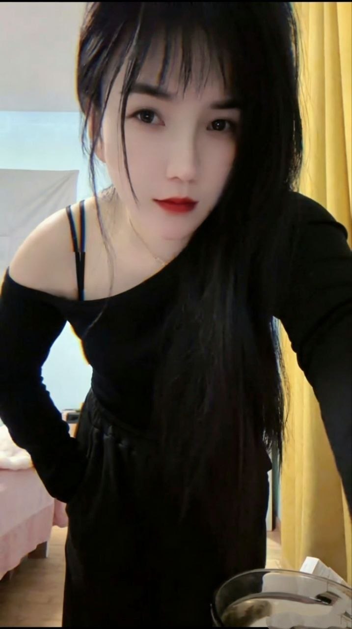 颜控、腿控、御姐、服务系