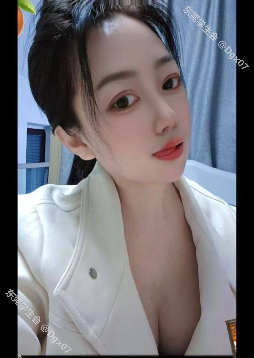 制服诱惑、调情、清纯