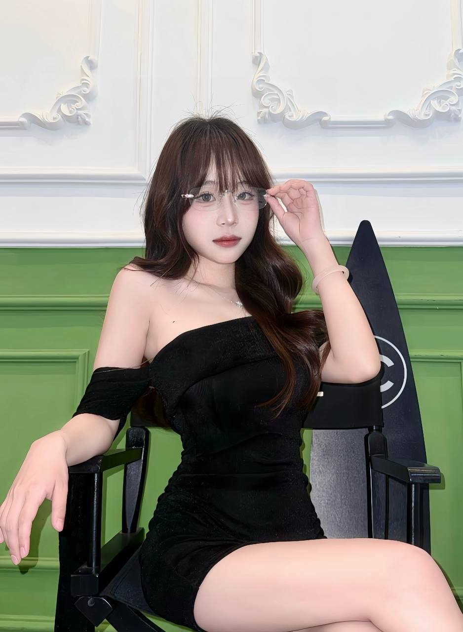 少女感、丝袜制服、清纯、六九（湖南省、长沙市）资料图片第 7 张