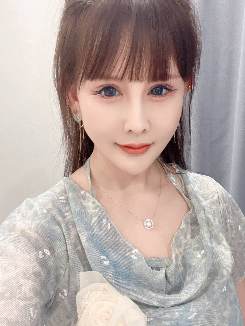 漫游、清纯、甜美