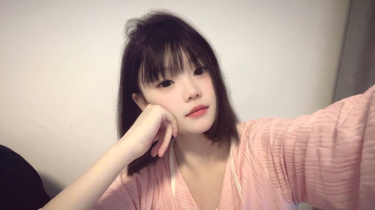 大蟒蛇、丝袜诱惑、女友感（广西壮族自治区、柳州市）资料图片第 2 张
