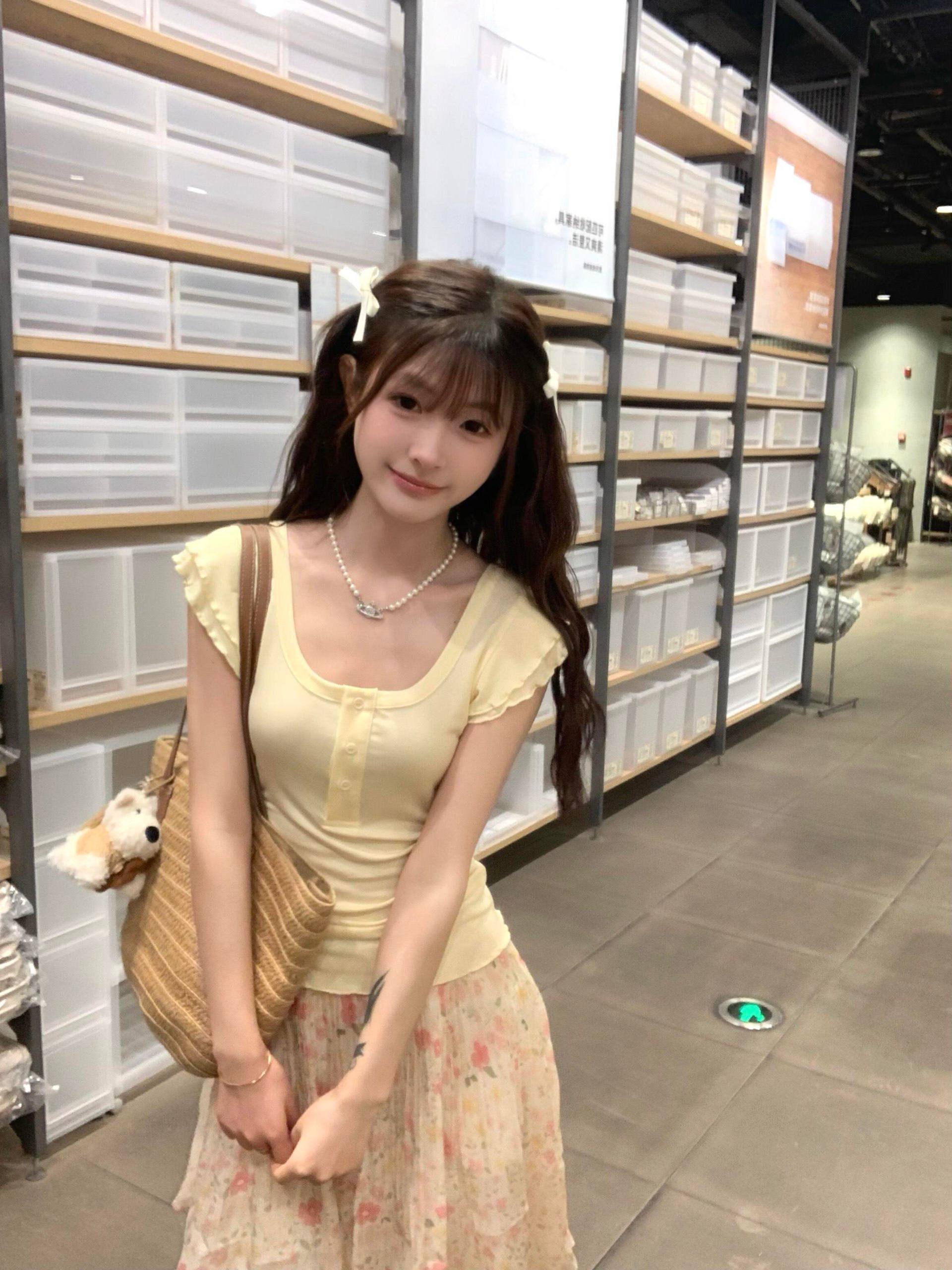 可套口、丝袜、制服风（武汉市、湖北省）资料图片第 3 张