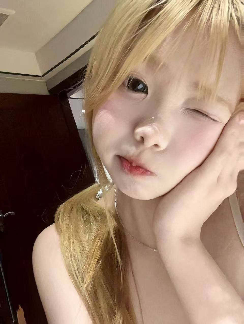 丝袜、少女感、清纯、甜美