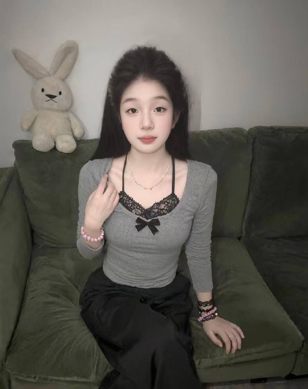 服务系、黑丝诱惑、配合度高、清纯