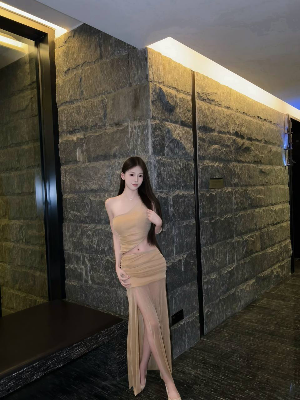 丝袜制服、高情商、清纯